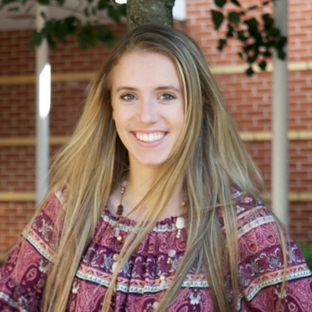 Meet your Posher, Kelsie